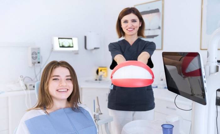 How Modern Dental Clinics Are Redefining Smiles Through Dental Implants Screenshot 13